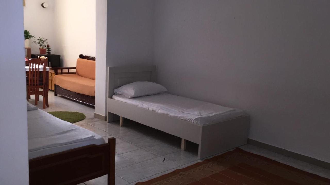 Cosyy House Vlorë Exterior foto